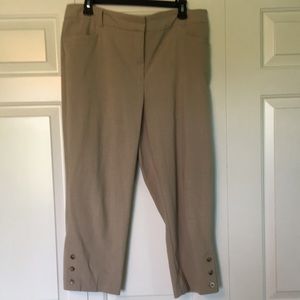 Roz & Ali Ankle Pants with Button Detail
